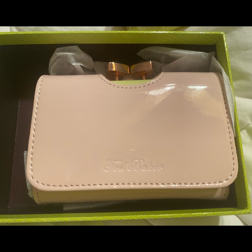 Ted Baker London pink leather wallet. Brand new!!